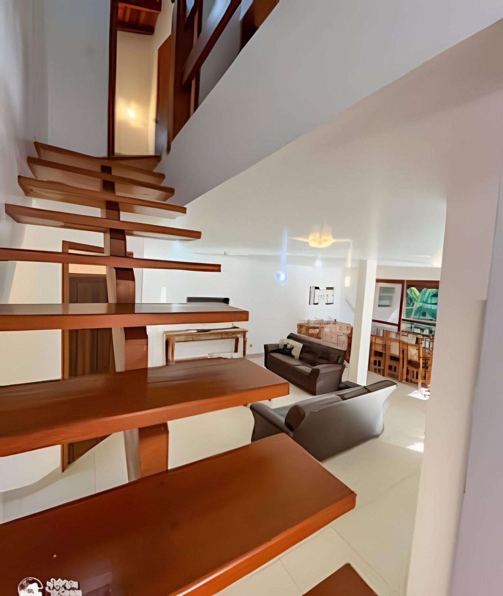 Linda Casa Com Varanda Gourmet Em Condominio 伊利亚贝拉 外观 照片