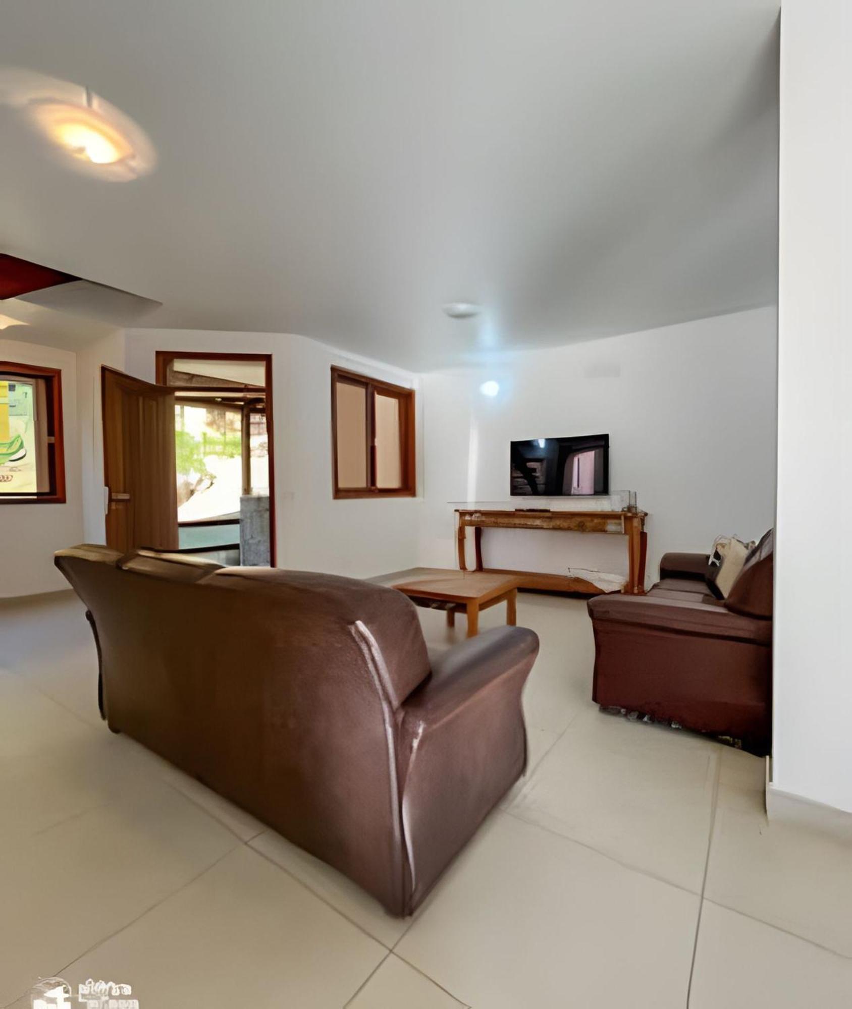 Linda Casa Com Varanda Gourmet Em Condominio 伊利亚贝拉 外观 照片