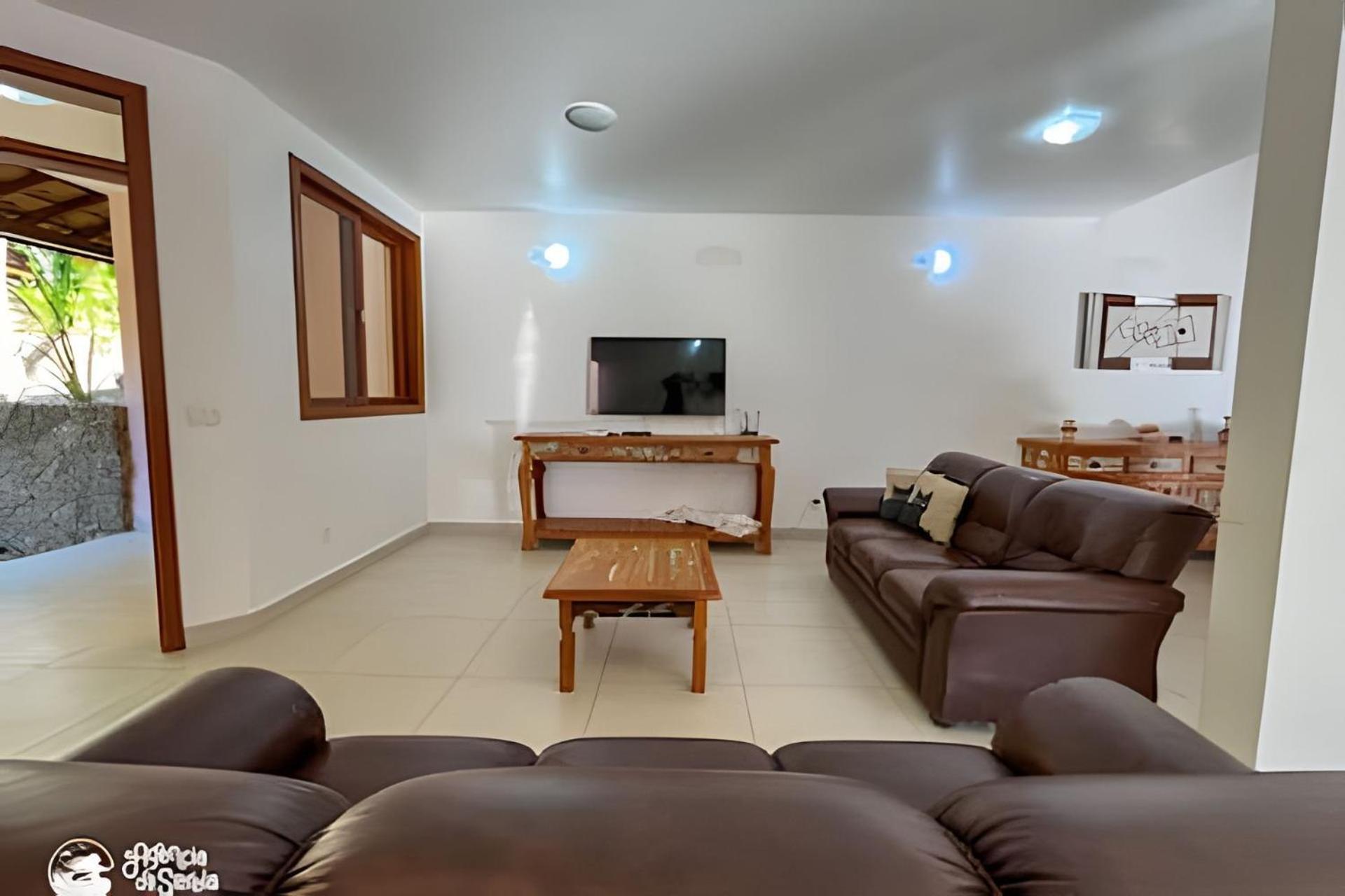 Linda Casa Com Varanda Gourmet Em Condominio 伊利亚贝拉 外观 照片
