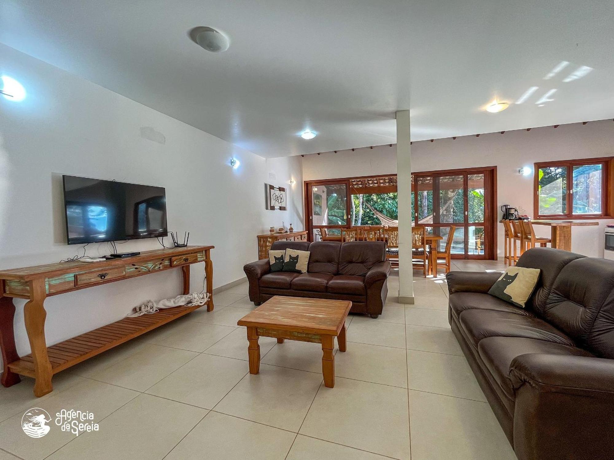 Linda Casa Com Varanda Gourmet Em Condominio 伊利亚贝拉 外观 照片
